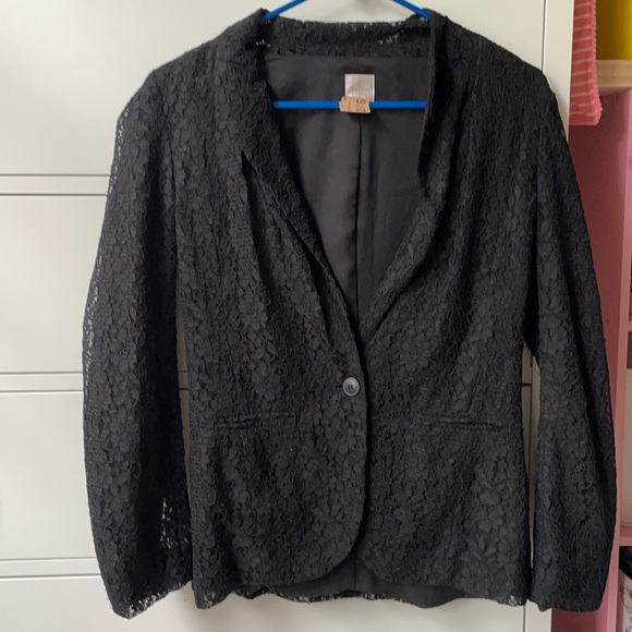 LC Lauren Conrad Jackets & Blazers - LC Lauren Conrad lacy black blazer size 2 womens